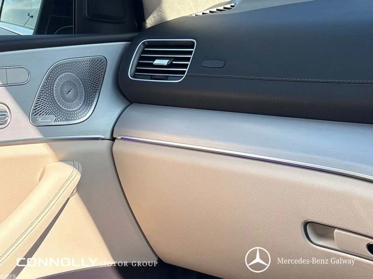Mercedes-Benz GLE SUV, Petrol Plug-in Hybrid, 2027, Black