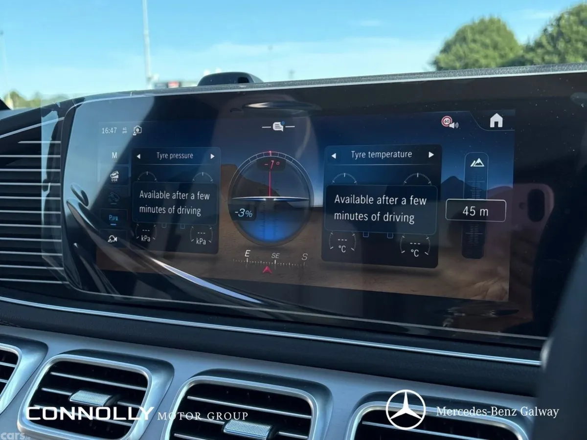 Mercedes-Benz GLE SUV, Petrol Plug-in Hybrid, 2027, Black