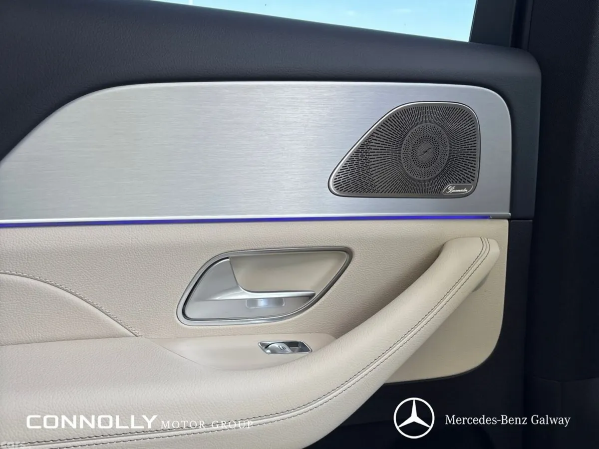 Mercedes-Benz GLE SUV, Petrol Plug-in Hybrid, 2027, Black