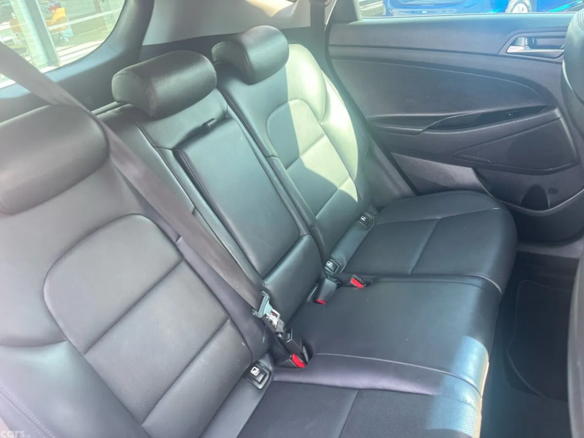 Hyundai Tucson SUV, Diesel, 2019, White