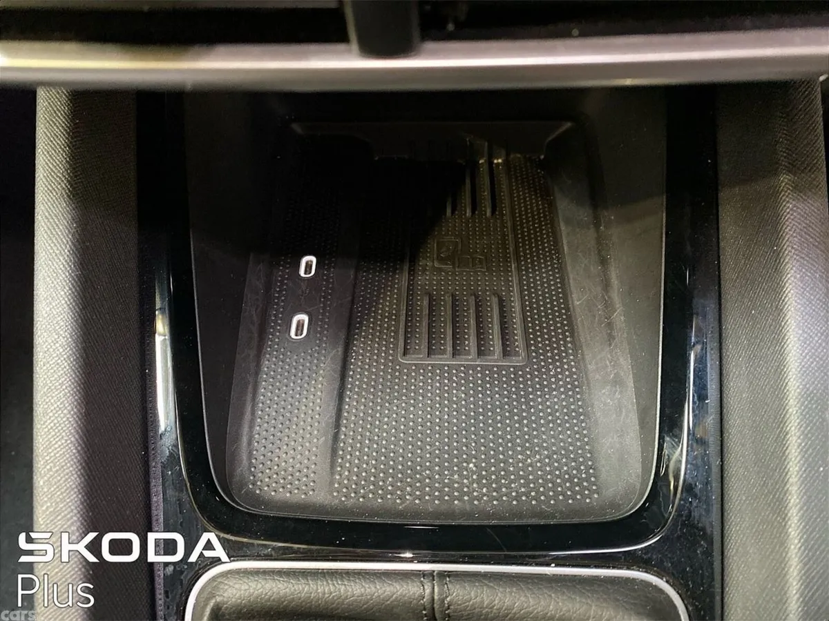 Skoda Octavia Saloon, Petrol, 2025, Black