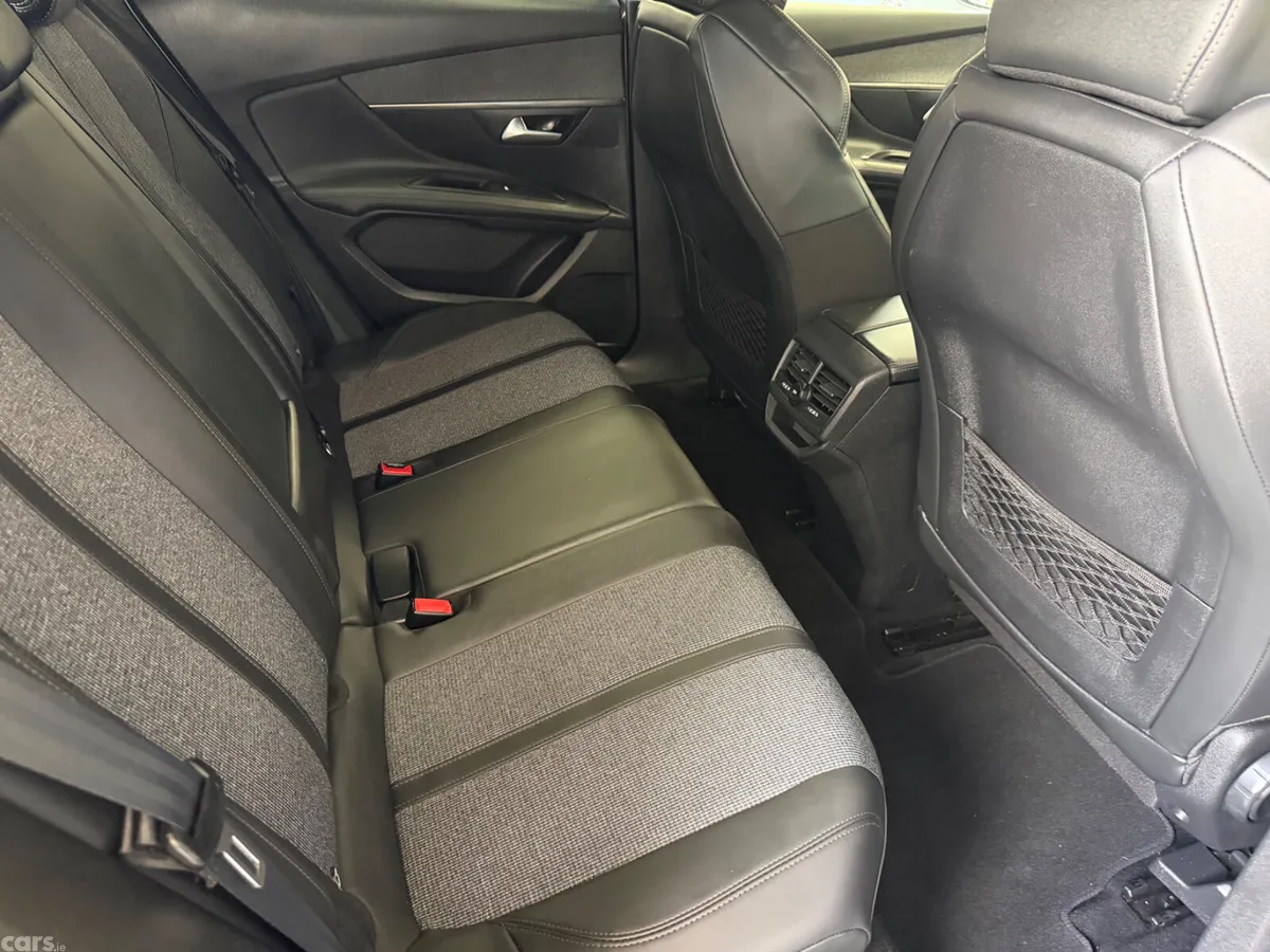 Peugeot 3008 Hatchback, Diesel, 2020, Grey