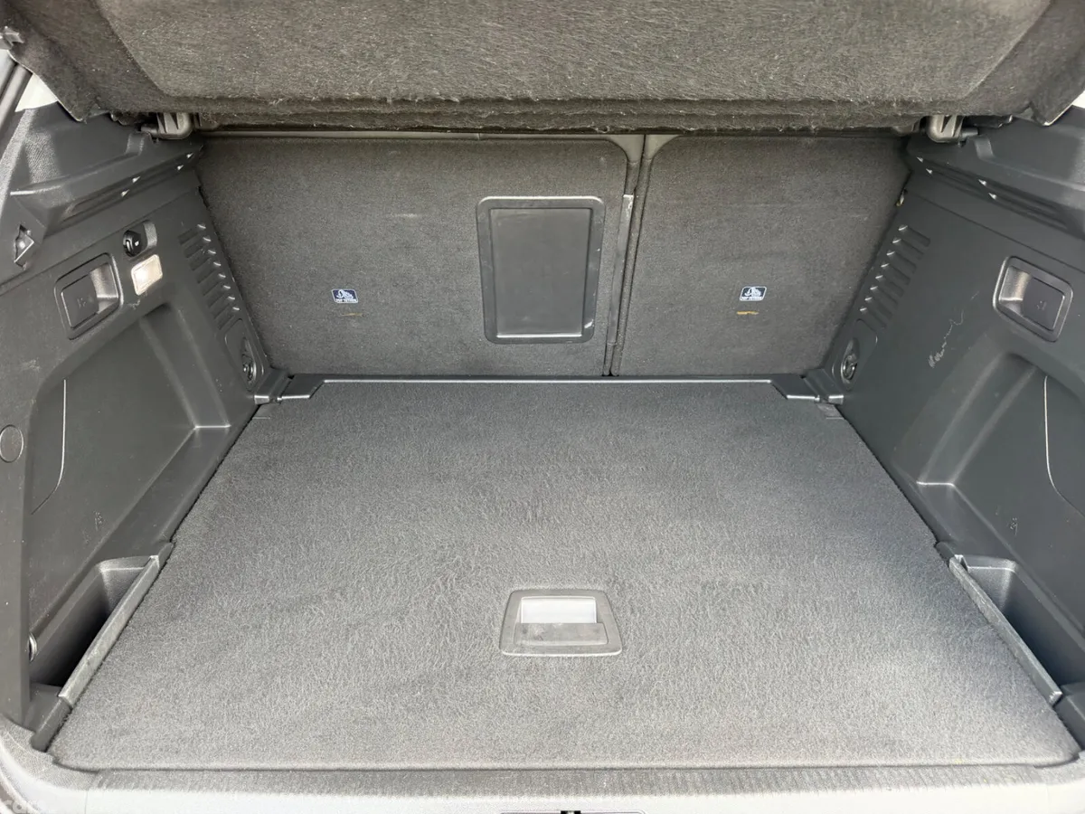 Peugeot 3008 Hatchback, Diesel, 2020, Grey