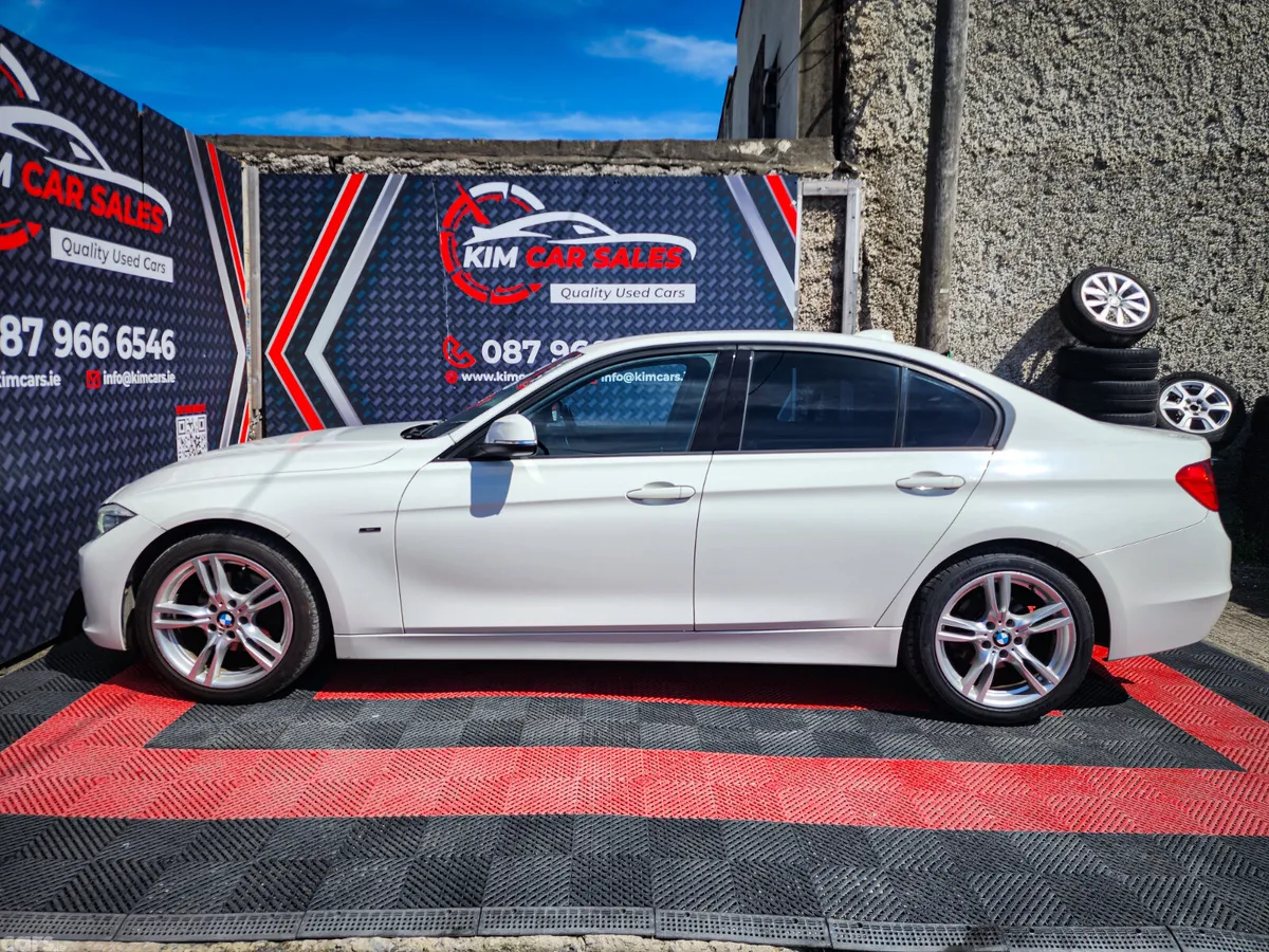 BMW 3-Series Saloon, Petrol, 2013, White