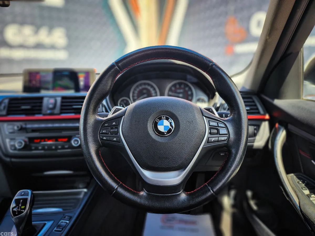 BMW 3-Series Saloon, Petrol, 2013, White