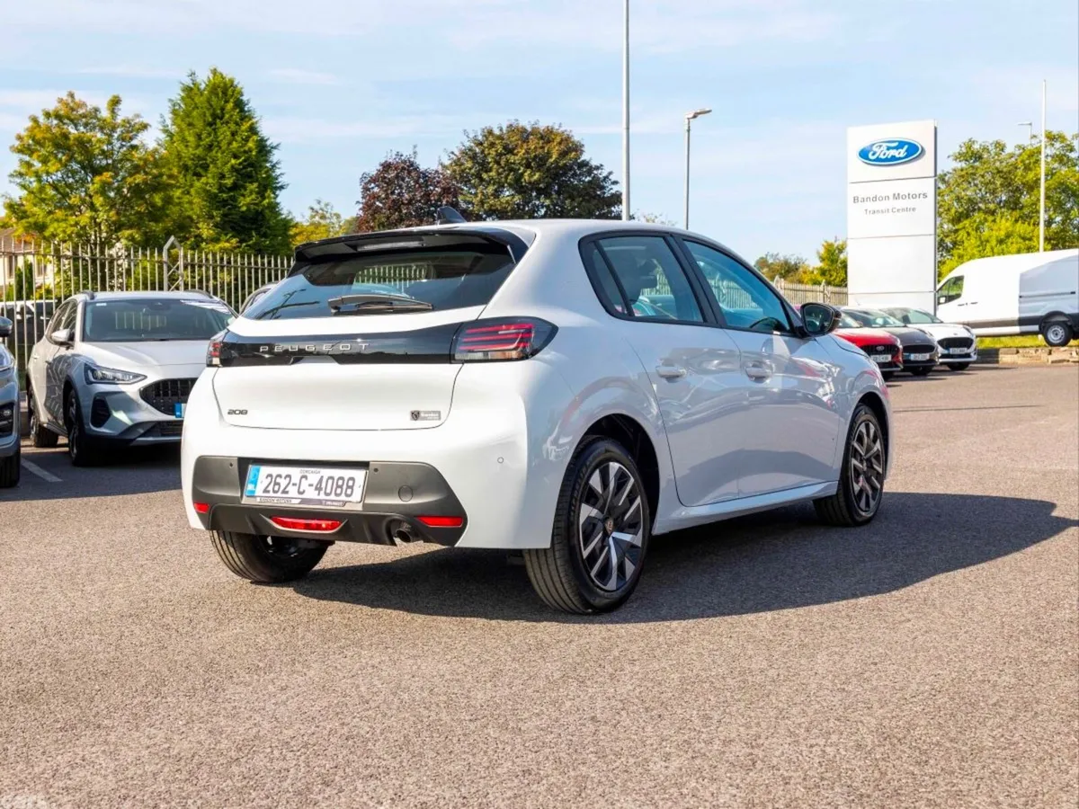 Peugeot 208 Hatchback, Petrol, 2026, White