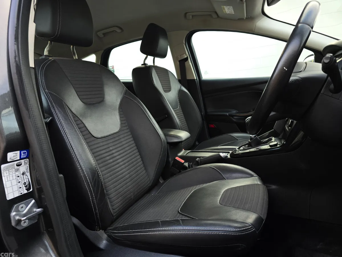 Ford Focus Hatchback, Diesel, 2016, Grey
