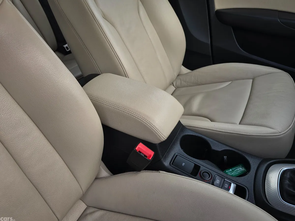 Audi Q3 SUV, Diesel, 2018, White