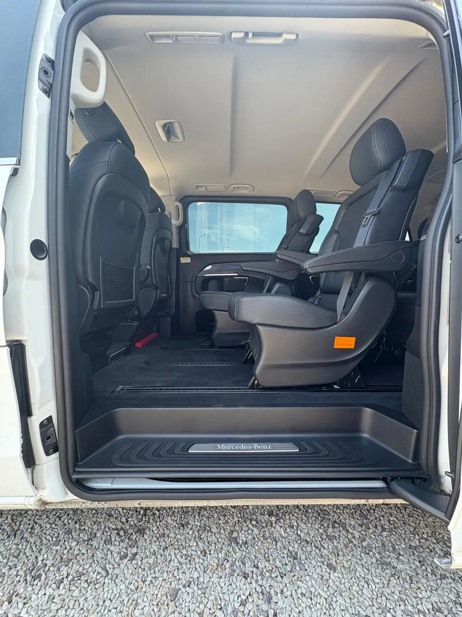 Mercedes-Benz V-Class MPV, Diesel, 2018, White