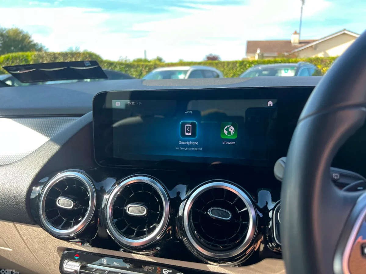 Mercedes-Benz GLA SUV, Petrol, 2023, Grey