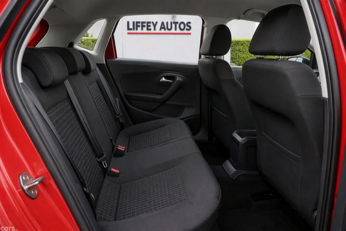 Volkswagen Polo Hatchback, Petrol, 2014, Red