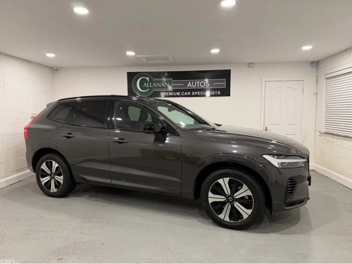 Volvo XC60 SUV, Petrol Plug-in Hybrid, 2023, Grey