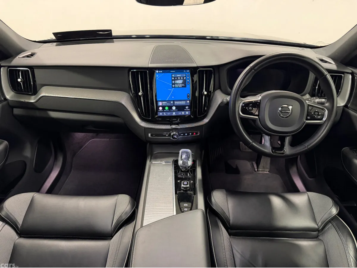 Volvo XC60 SUV, Petrol Plug-in Hybrid, 2023, Grey