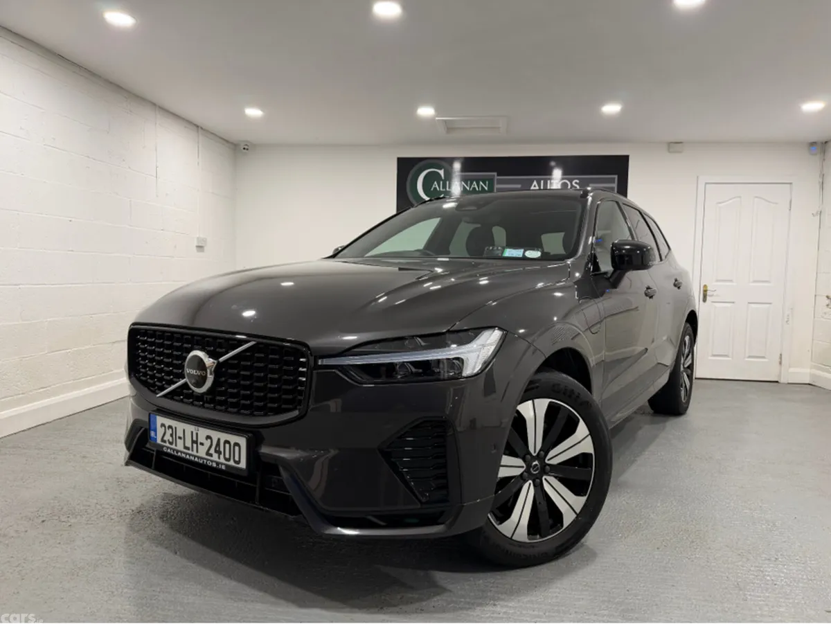 Volvo XC60 SUV, Petrol Plug-in Hybrid, 2023, Grey