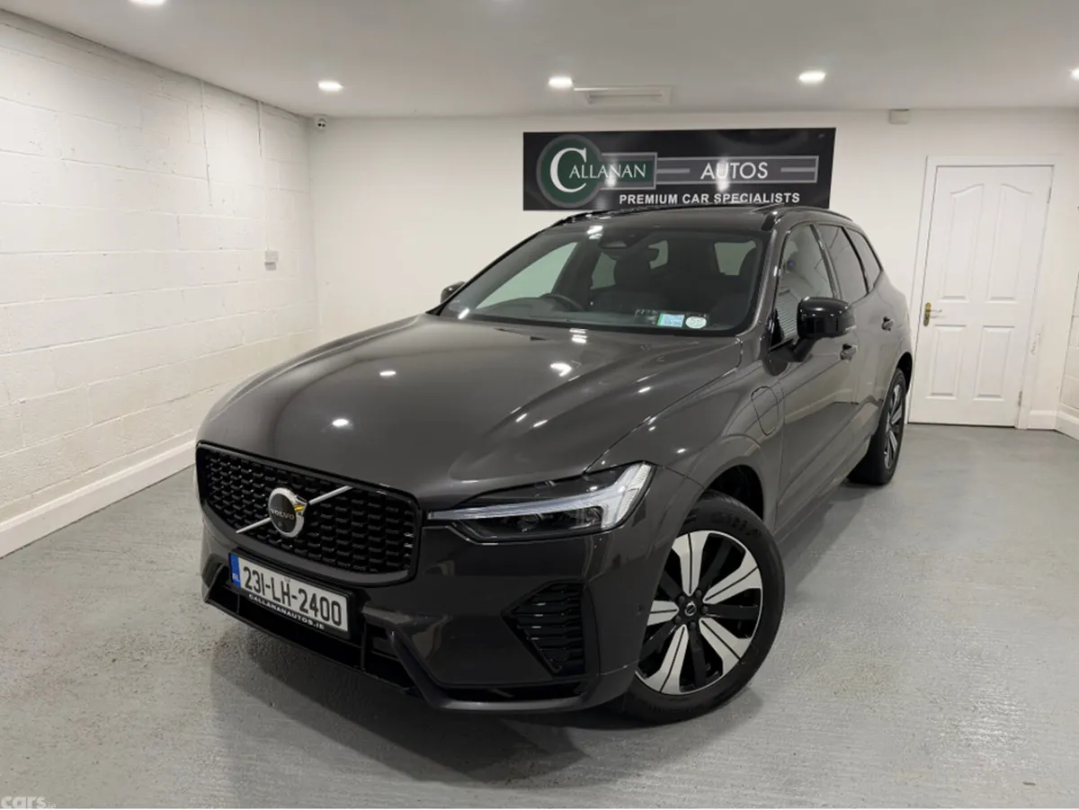 Volvo XC60 SUV, Petrol Plug-in Hybrid, 2023, Grey
