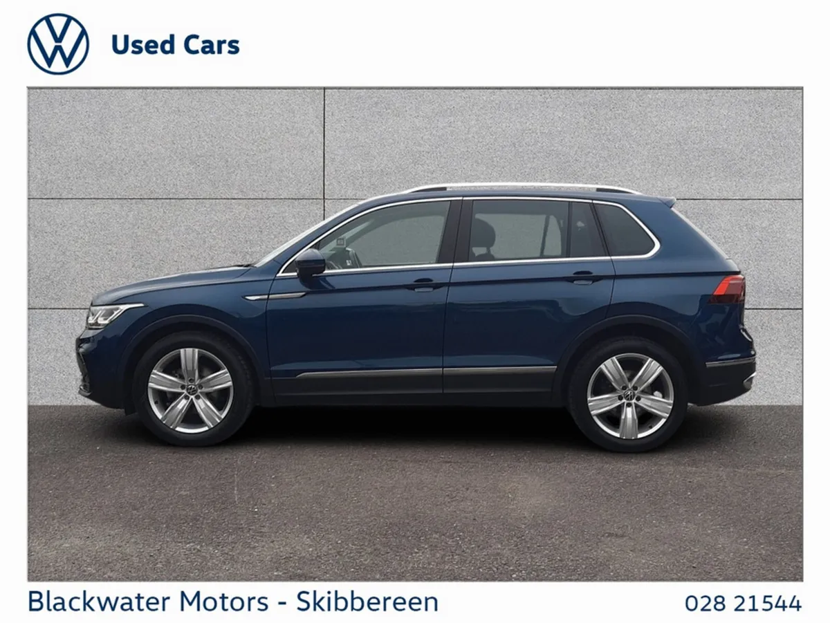 Volkswagen Tiguan Hatchback, Diesel, 2023, Blue