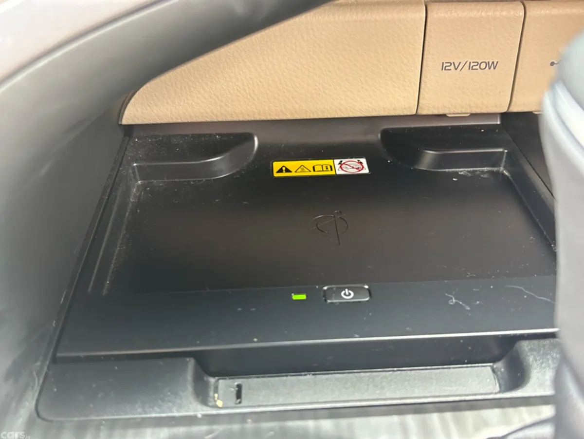 Toyota Camry Saloon, Petrol Hybrid, 2023, Grey