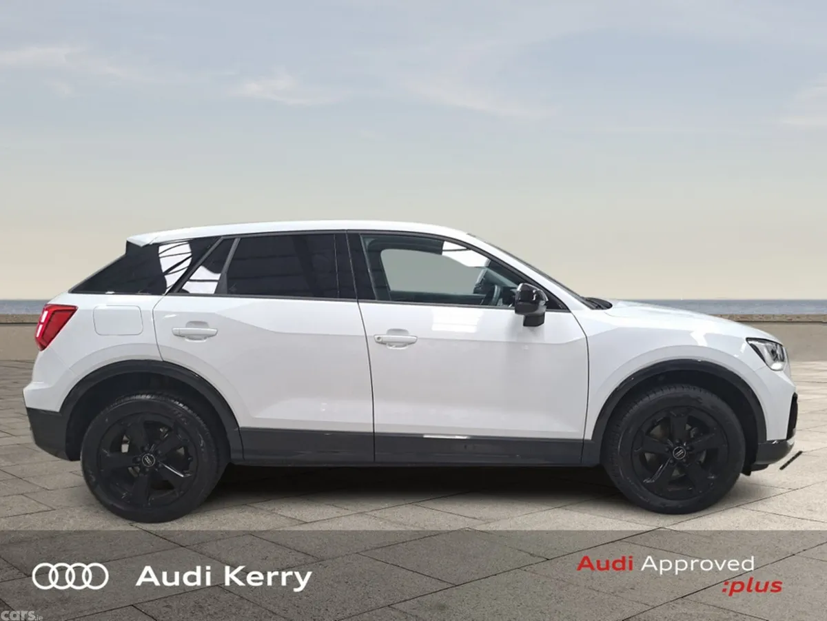 Audi Q2 Hatchback, Petrol, 2024, 