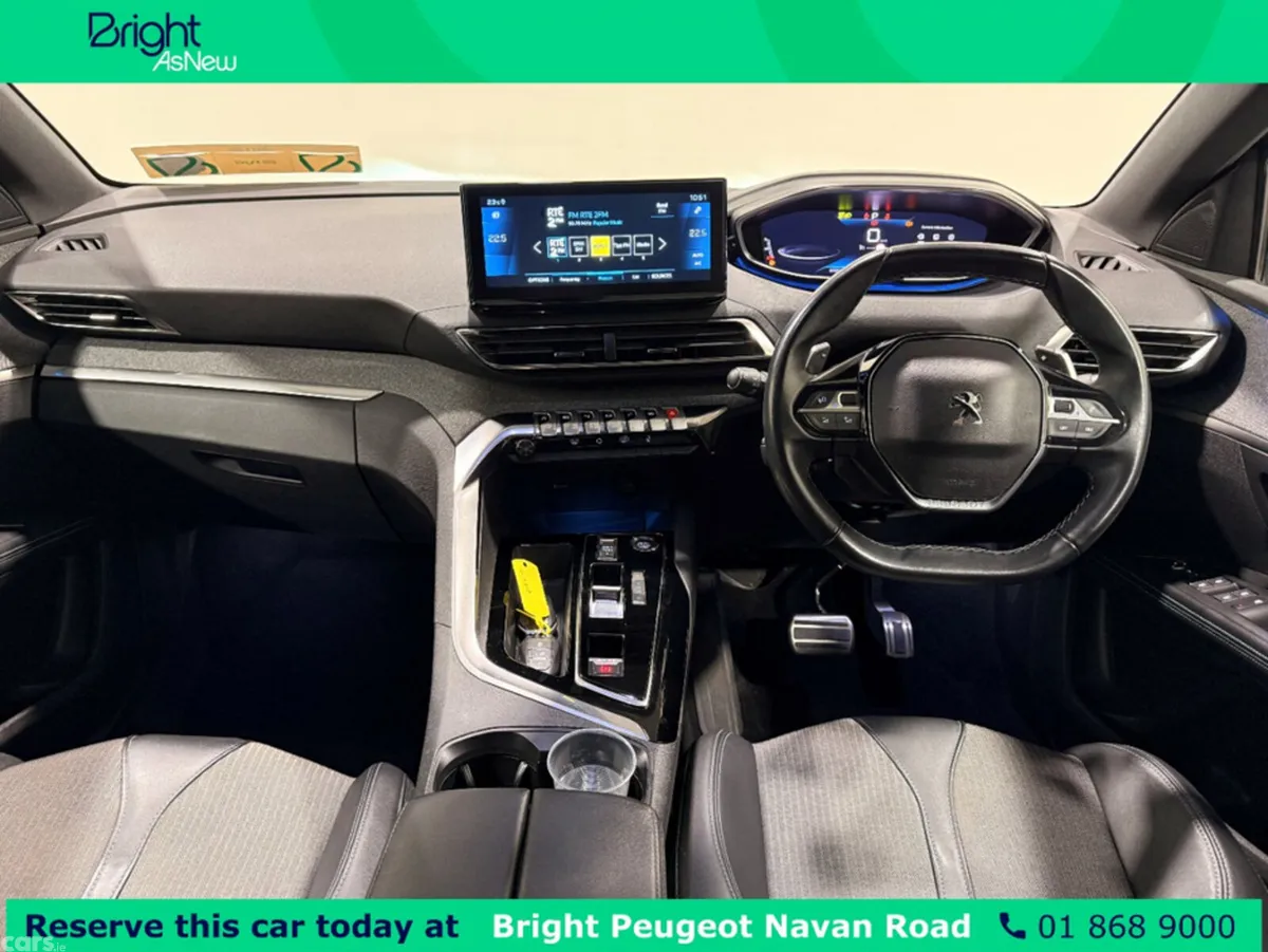 Peugeot 5008 MPV, Diesel, 2023, Blue