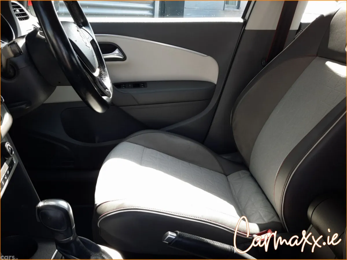 Volkswagen Polo Other, Petrol, 2016, White