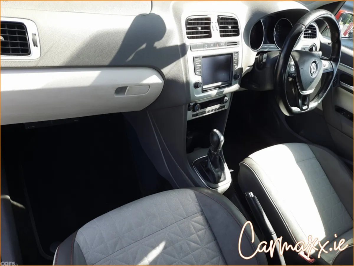 Volkswagen Polo Other, Petrol, 2016, White