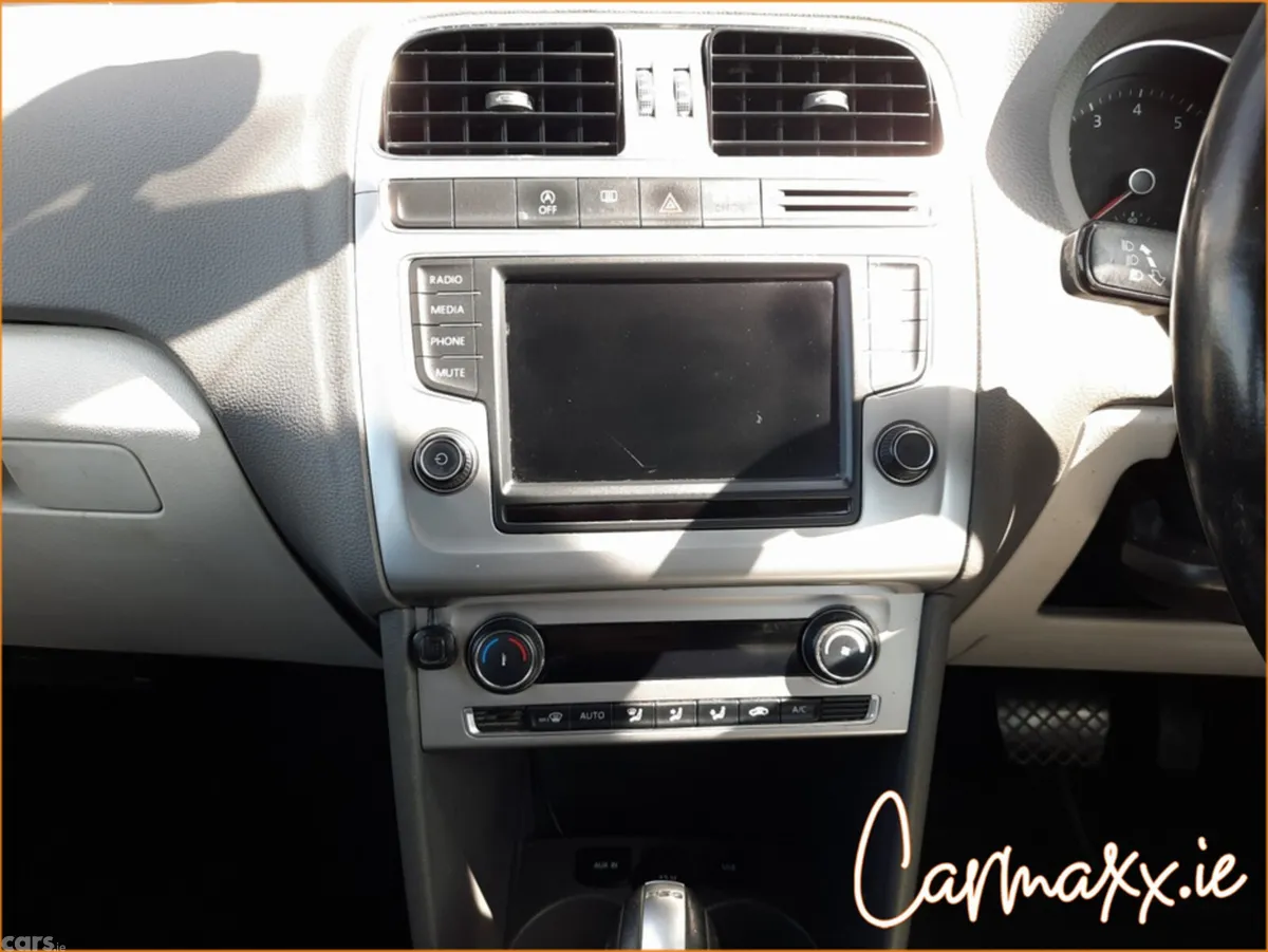Volkswagen Polo Other, Petrol, 2016, White