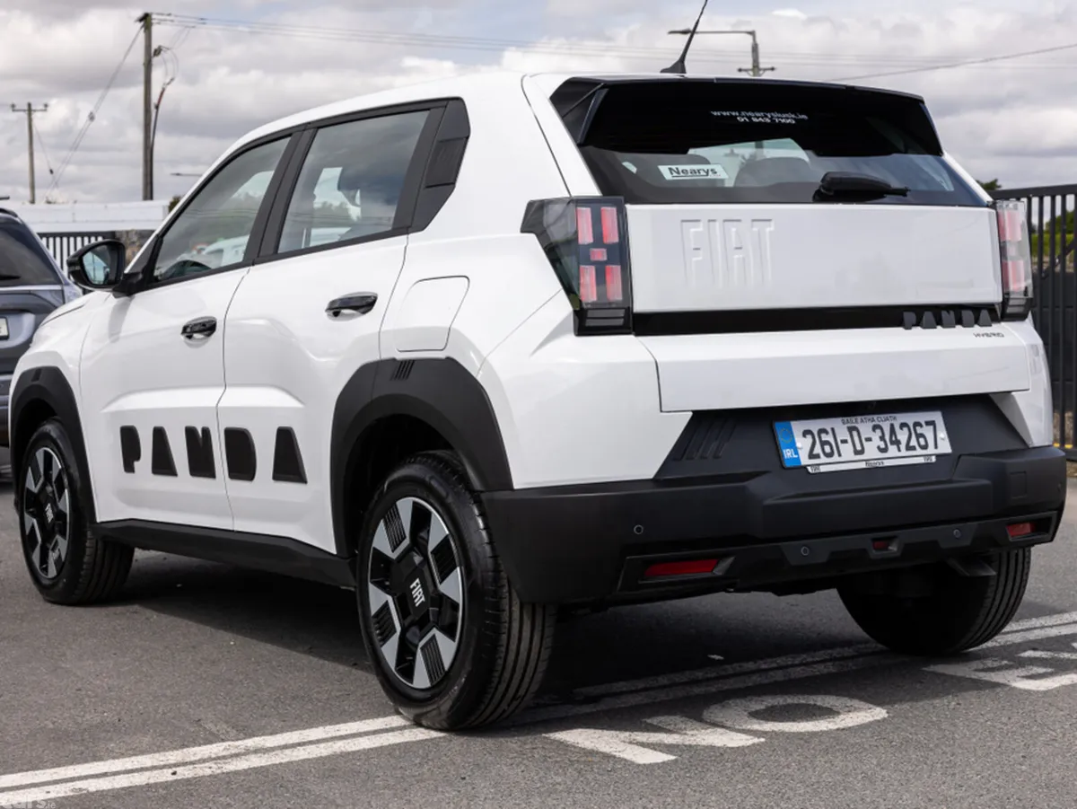 Fiat Grande Panda Hatchback, Petrol, 2026, White