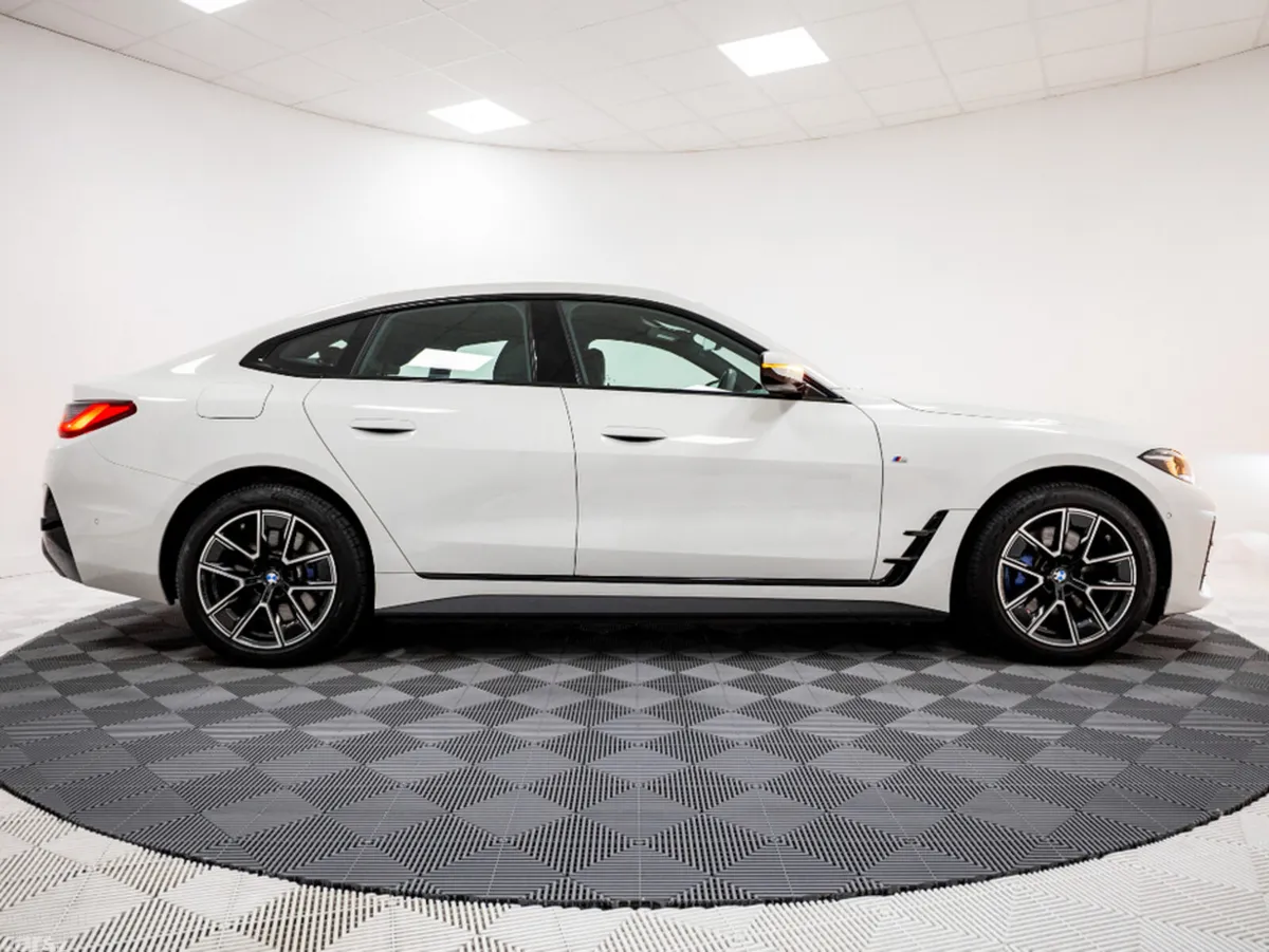 BMW i4 Coupe, Electric, 2025, White