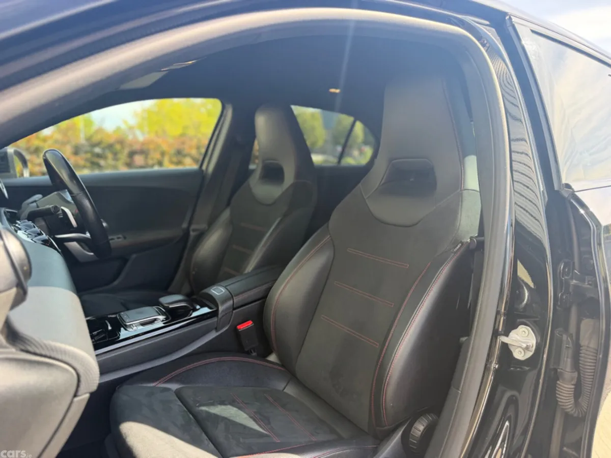 Mercedes-Benz A-Class Hatchback, Diesel, 2019, Black