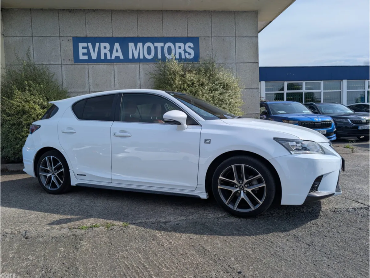 Lexus CT Hatchback, Petrol Hybrid, 2017, White