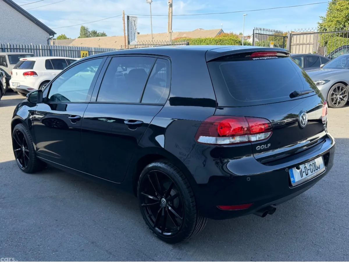 Volkswagen Golf Hatchback, Petrol, 2011, Black