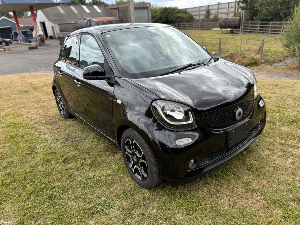 Smart Forfour Hatchback, Petrol, 2019, Black