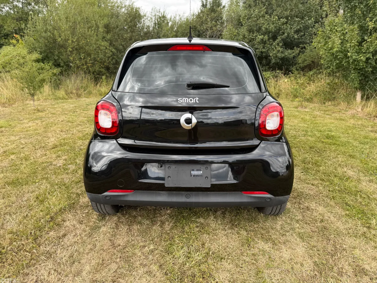 Smart Forfour Hatchback, Petrol, 2019, Black