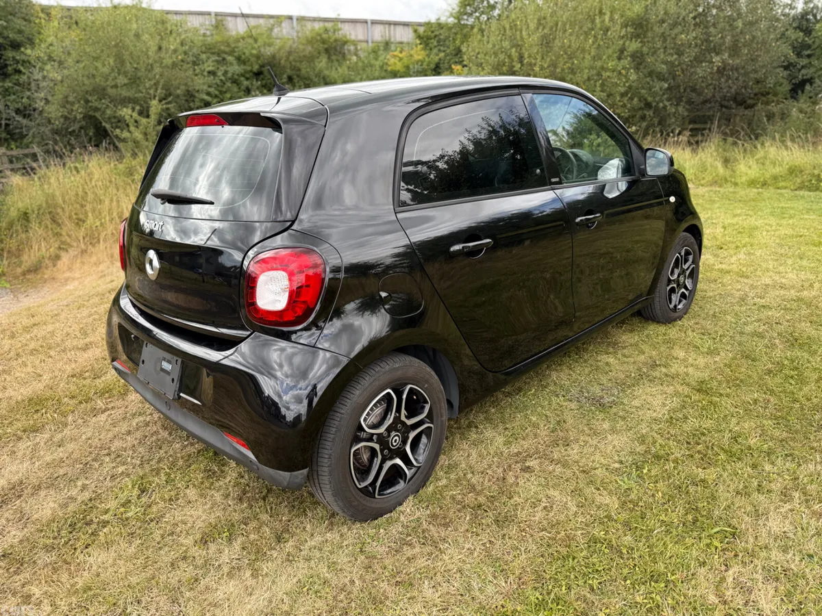 Smart Forfour Hatchback, Petrol, 2019, Black