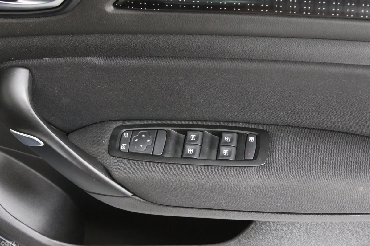 Renault Megane Hatchback, Diesel, 2021, Blue