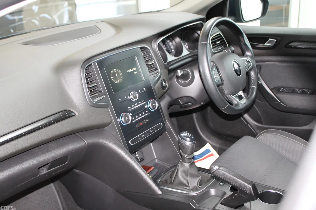 Renault Megane Hatchback, Diesel, 2021, Blue