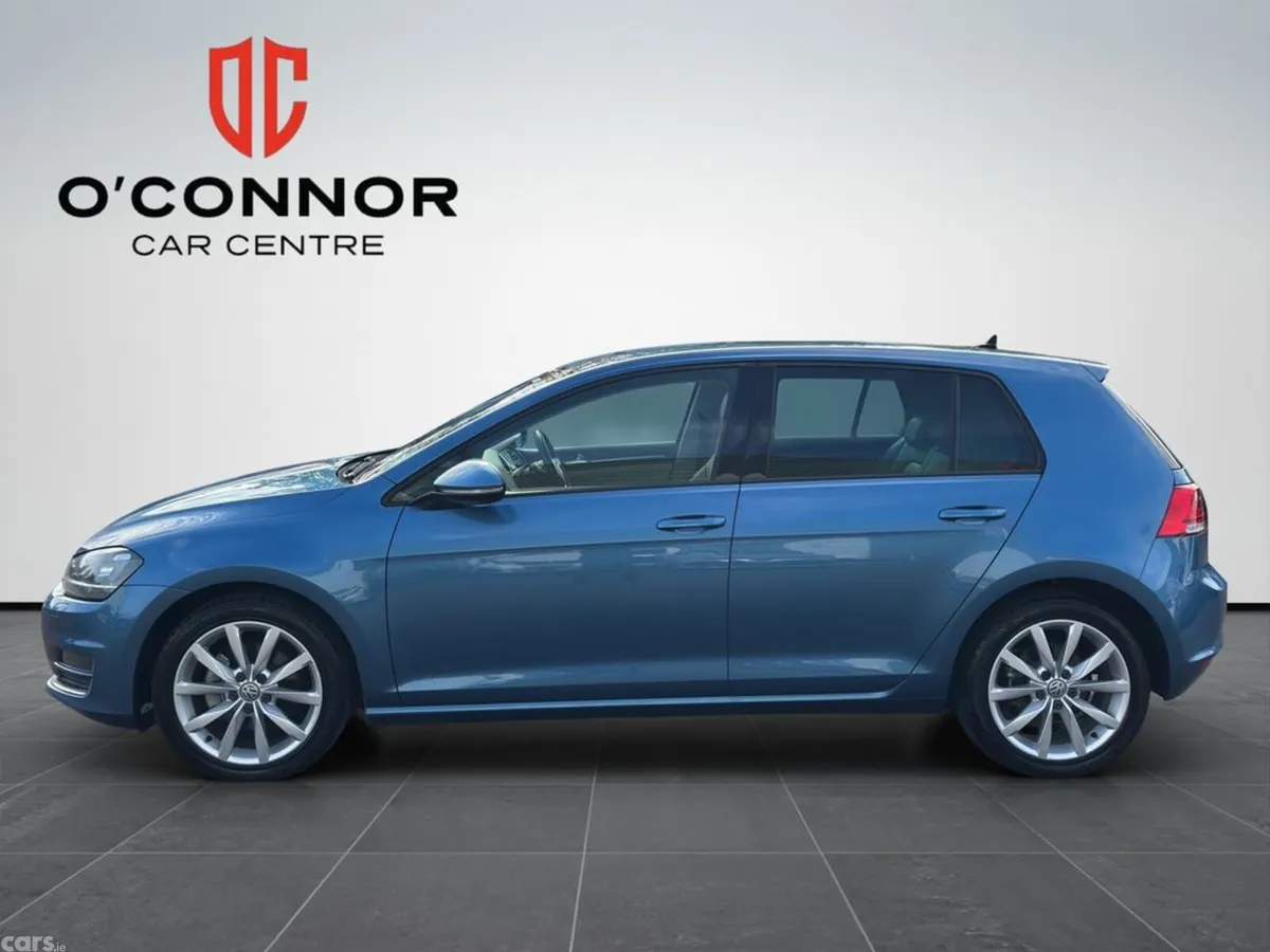 Volkswagen Golf Hatchback, Petrol, 2017, Blue