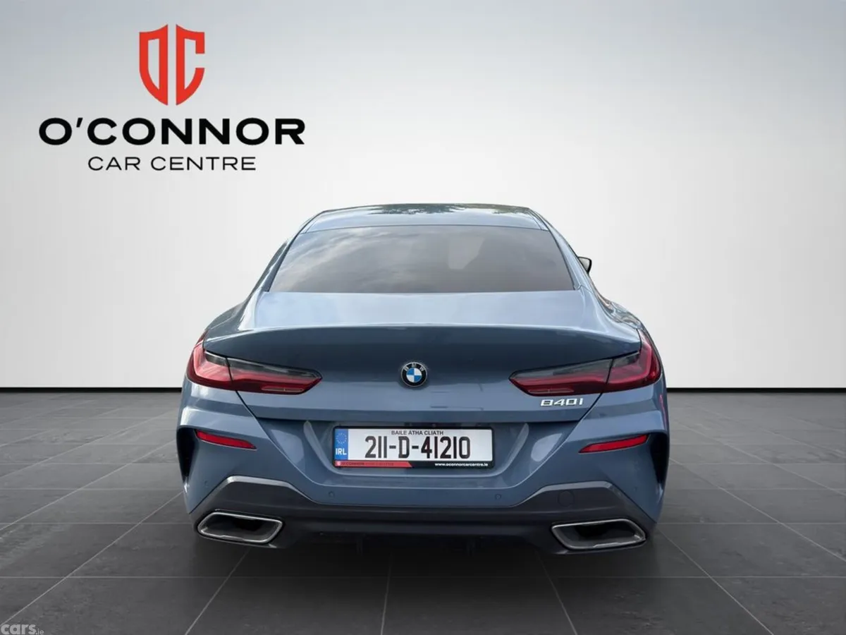 BMW 8-Series Coupe, Petrol, 2021, Blue