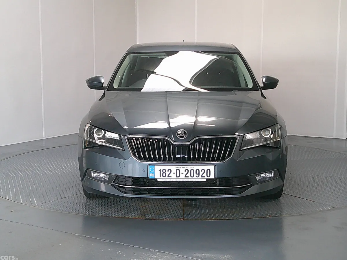 Skoda Superb Saloon, Diesel, 2018, Grey