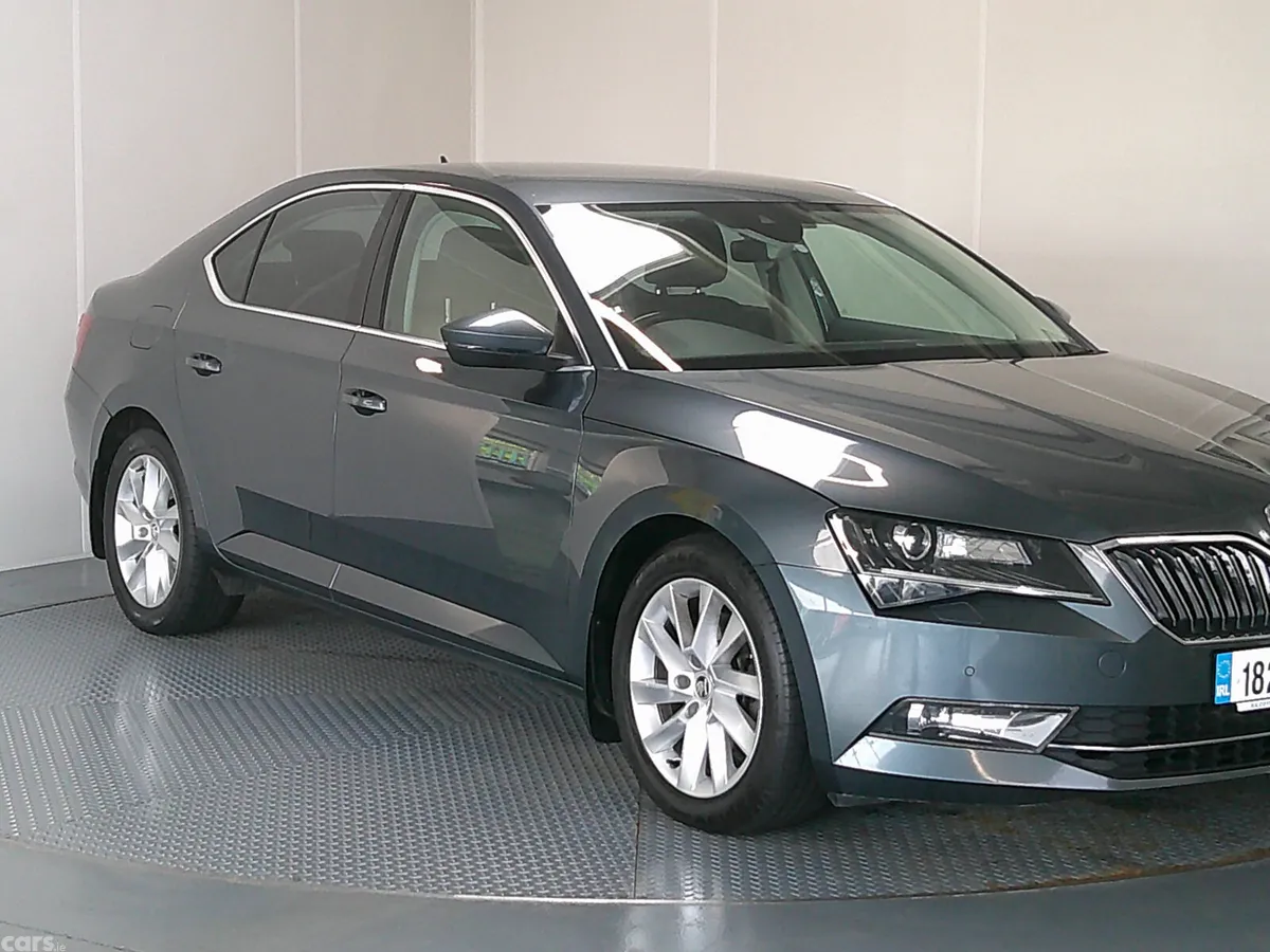 Skoda Superb Saloon, Diesel, 2018, Grey