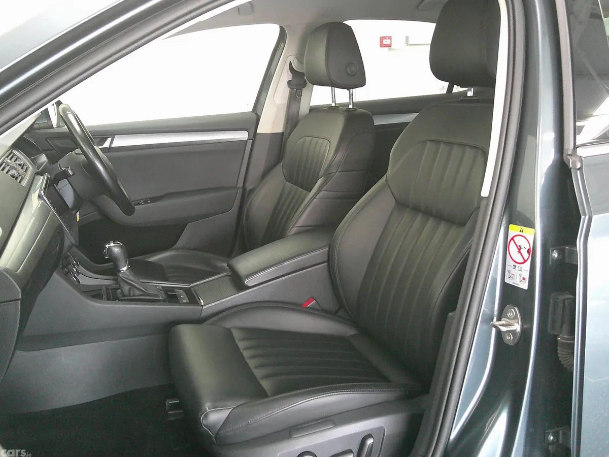 Skoda Superb Saloon, Diesel, 2018, Grey