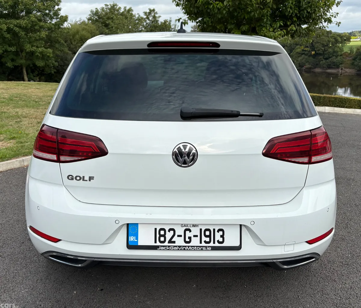 Volkswagen Golf Estate, Petrol, 2018, White