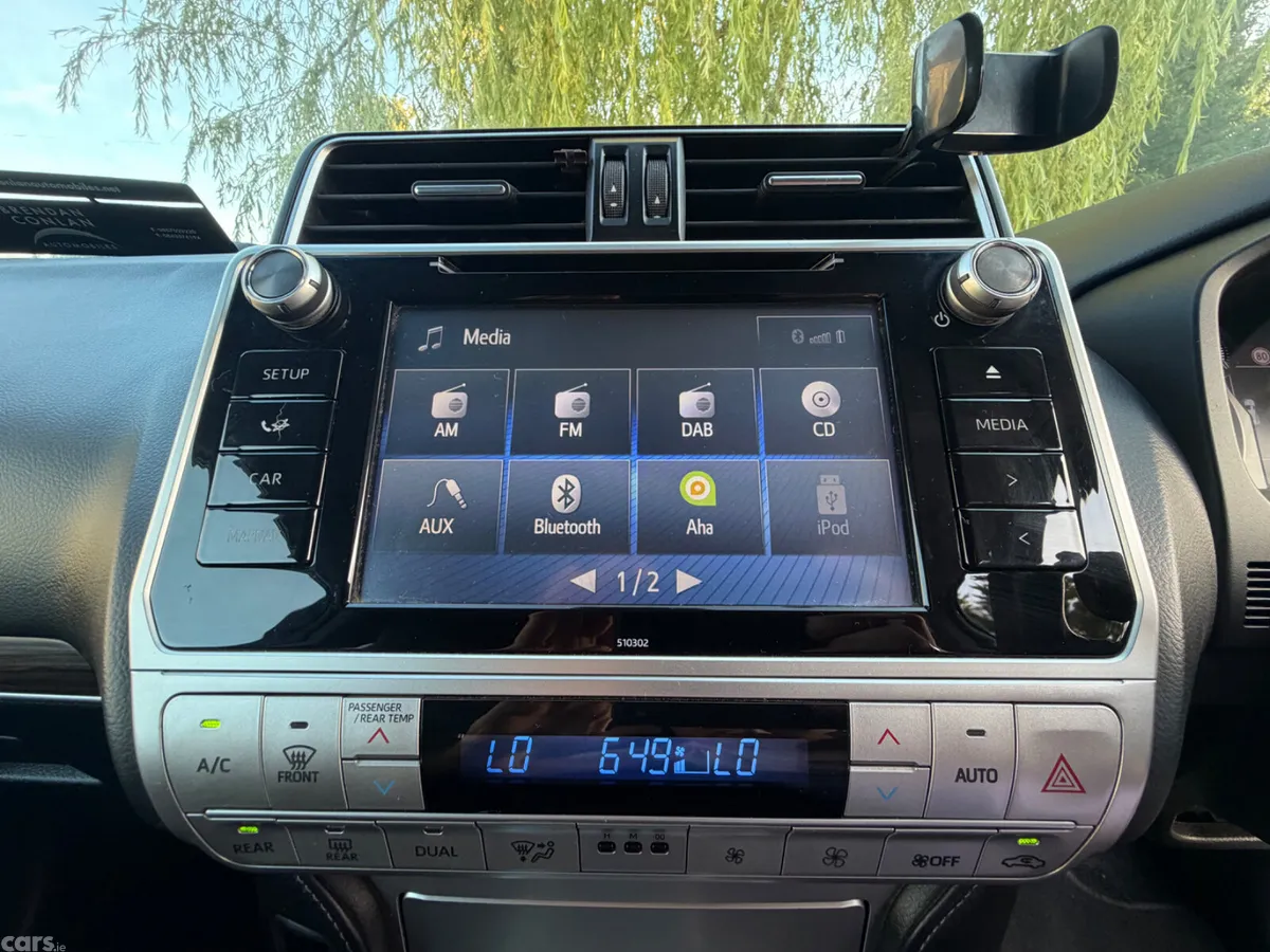 Toyota Land Cruiser SUV, Diesel, 2019, Blue