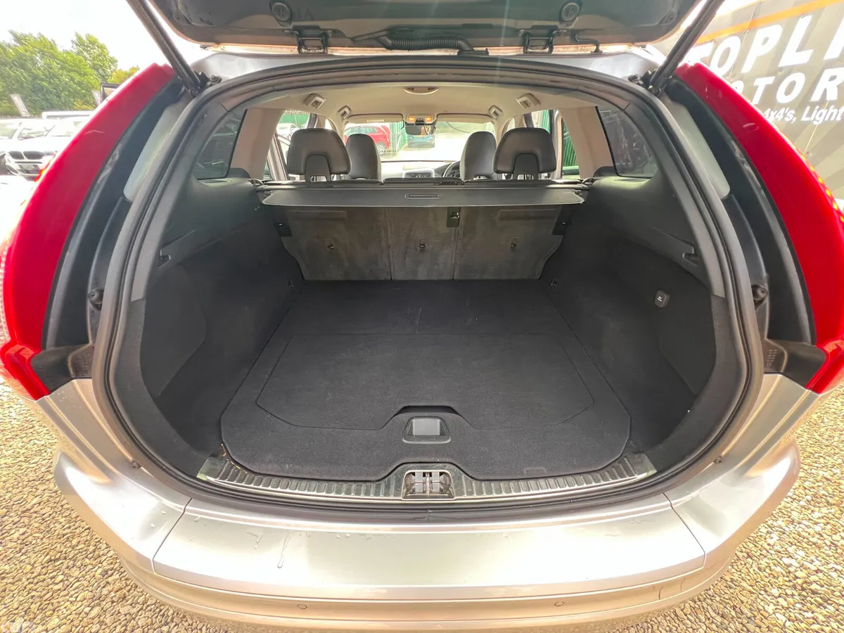 Volvo XC60 SUV, Diesel, 2016, Silver