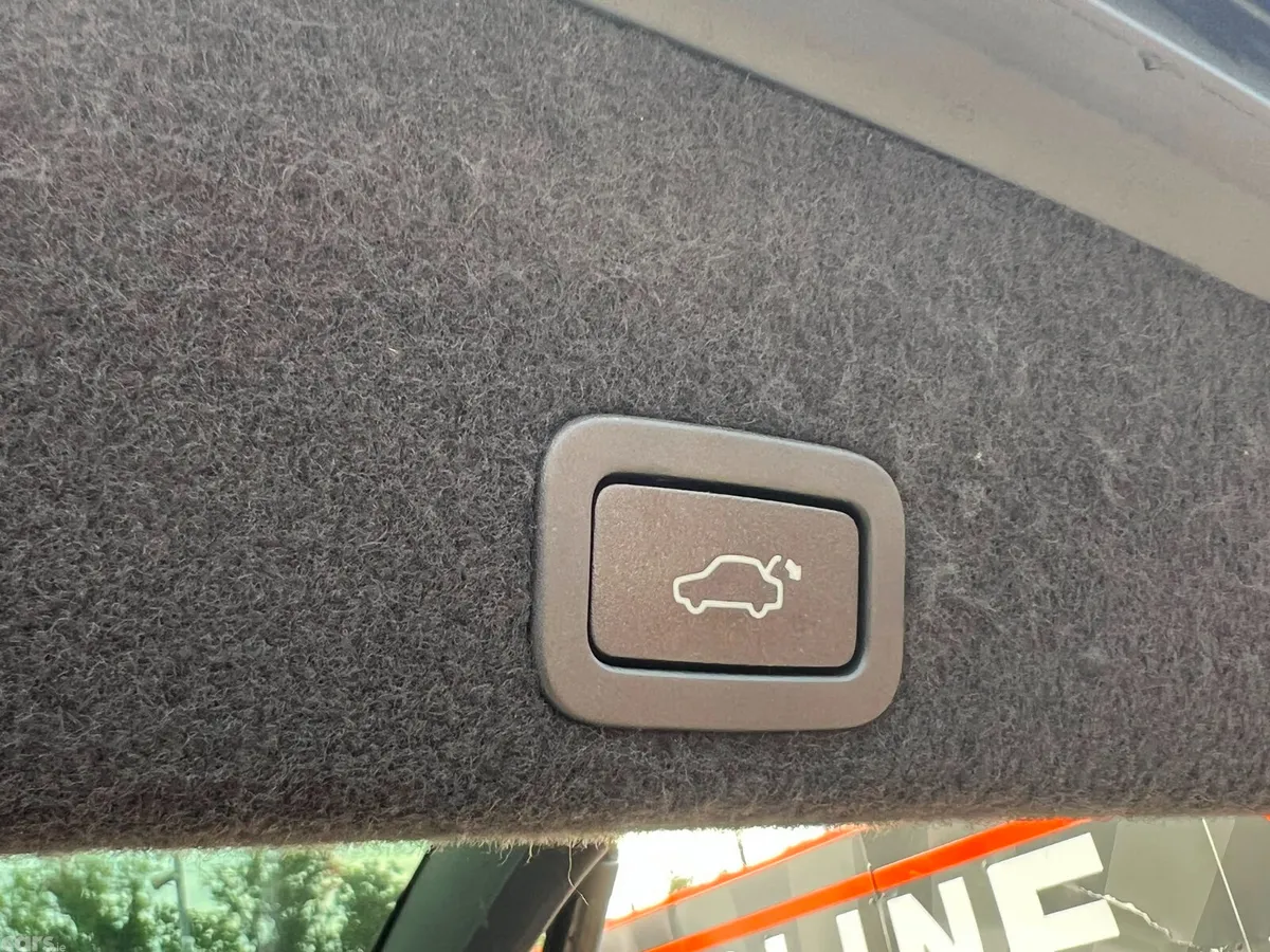 Volvo XC60 SUV, Diesel, 2016, Silver
