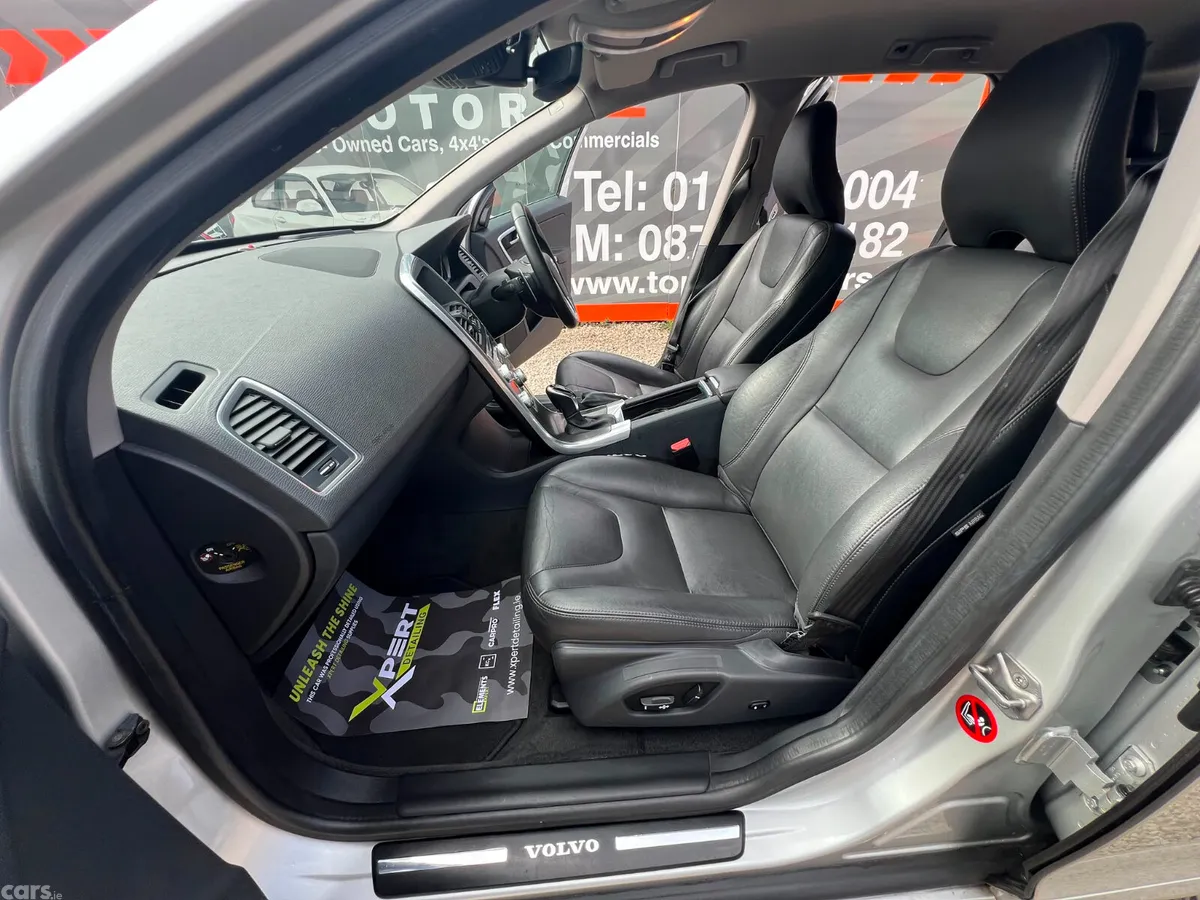 Volvo XC60 SUV, Diesel, 2016, Silver