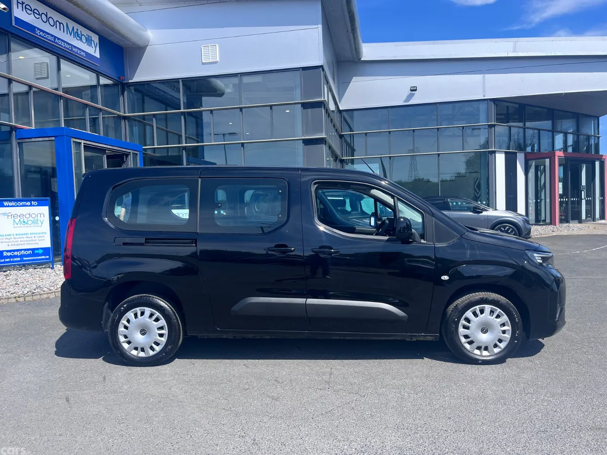 Opel Combo MPV, Diesel, 2026, Black