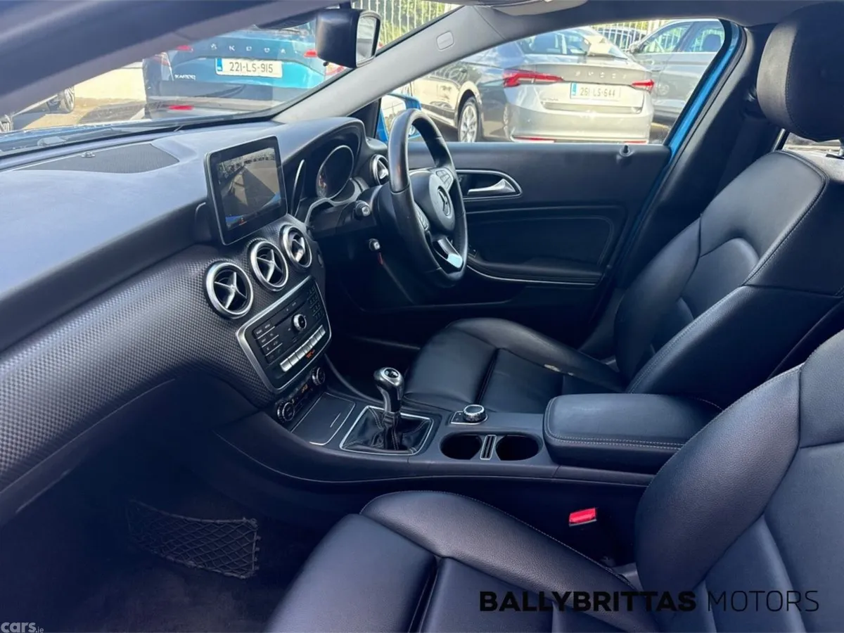 Mercedes-Benz A-Class Hatchback, Diesel, 2018, Blue