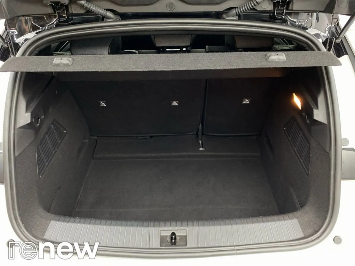 Renault Megane E-Tech Hatchback, Electric, 2023, White