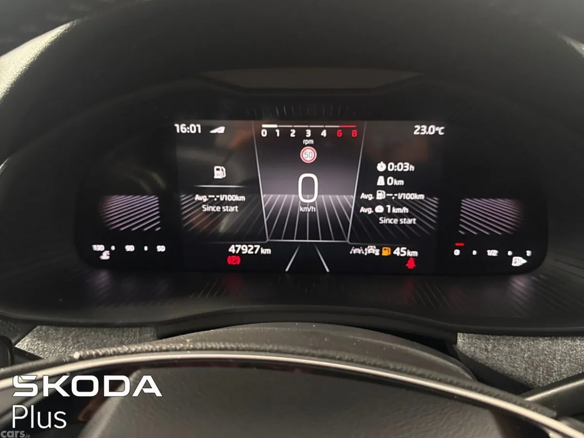 Skoda Kamiq SUV, Petrol, 2024, Grey